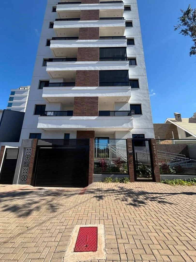 Apartamento à venda no Eredita