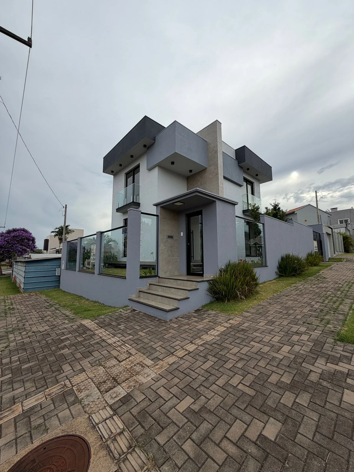 Sobrado à venda no Maria Luiza