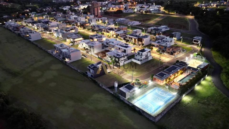 Terreno em Condomínio Fechado - Vila Firenze