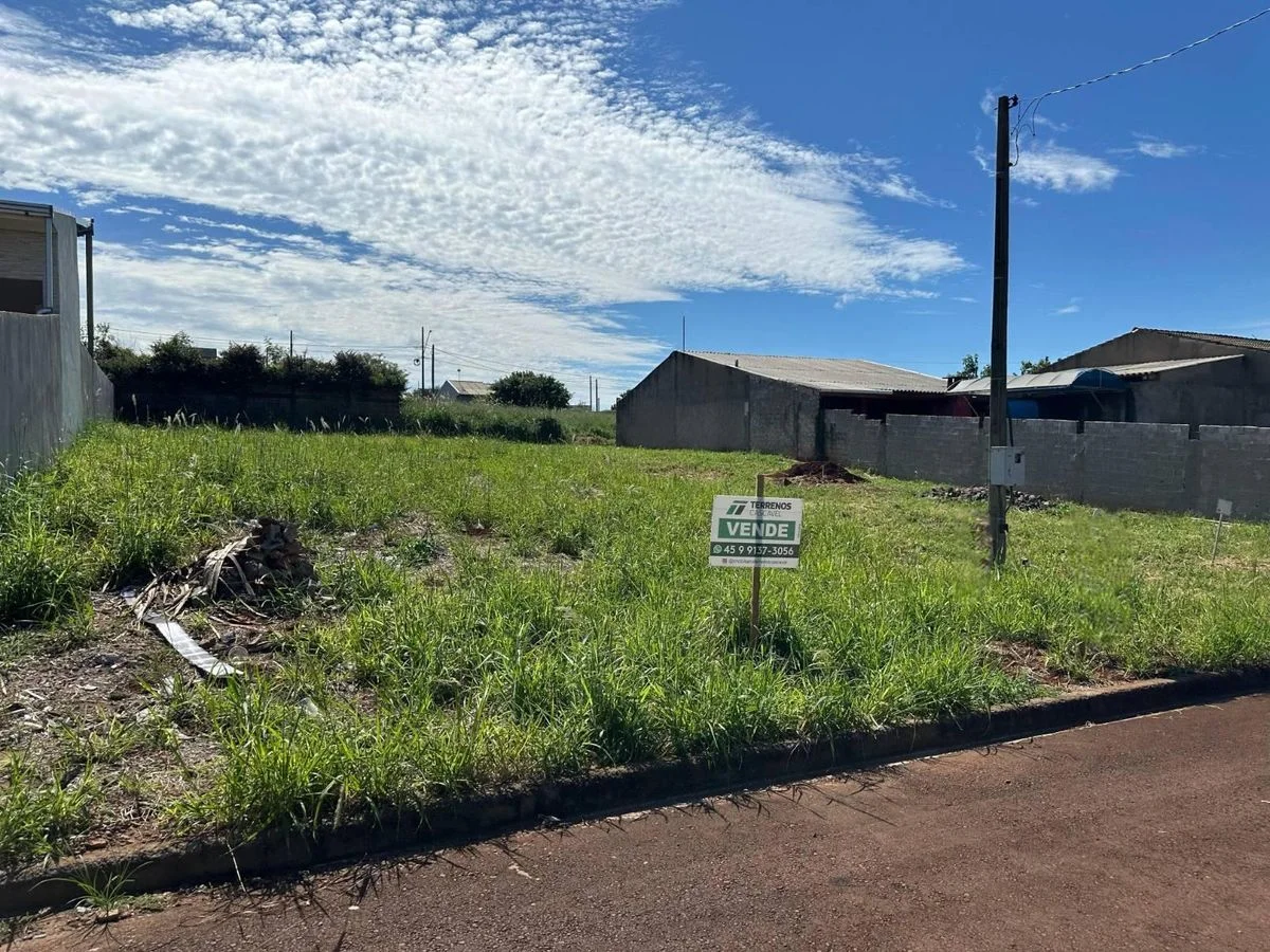Residencial à Venda, Santa Fé - Santa Tereza do Oeste