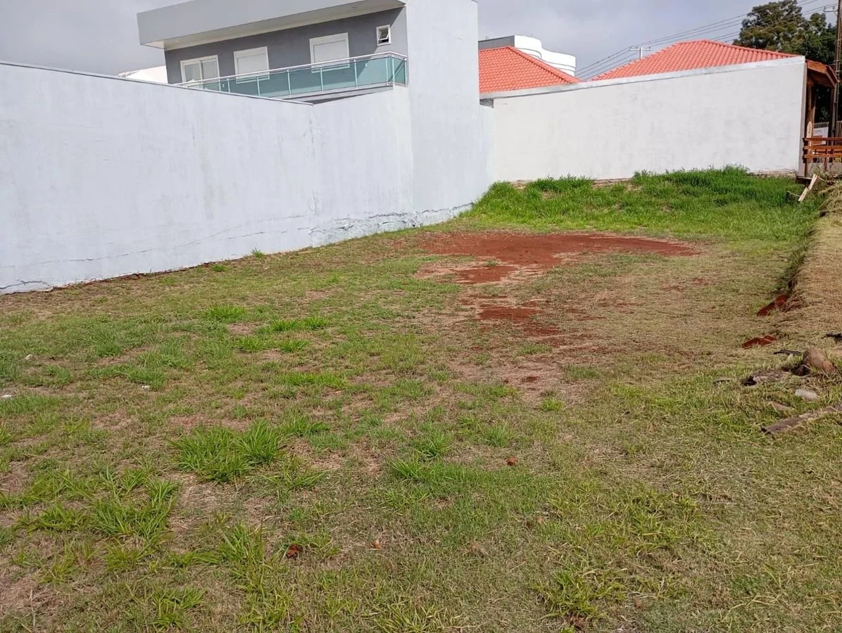 Residencial à Venda, Universitário - Cascavel