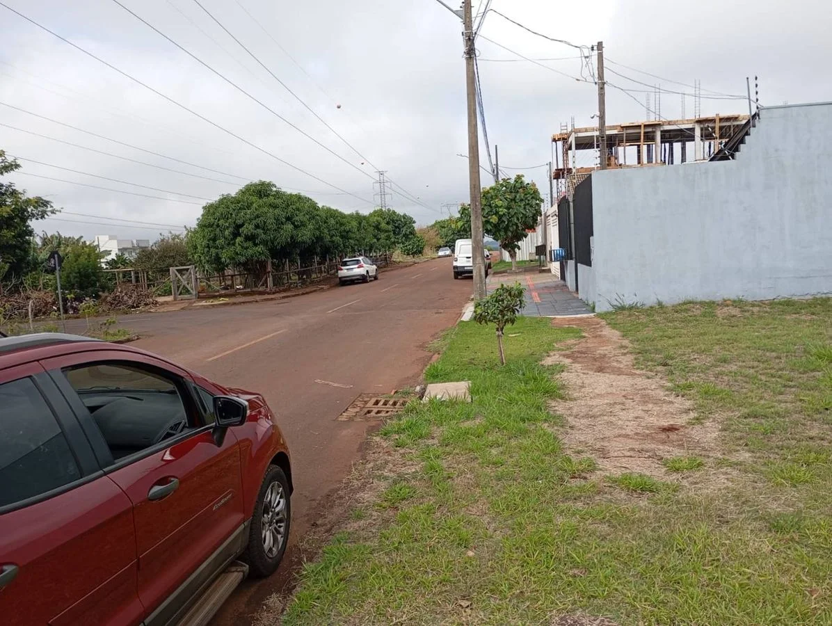 Residencial à Venda, Universitário - Cascavel