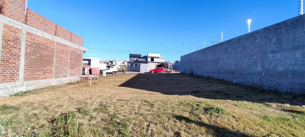 Residencial à Venda, Brazmadeira - Cascavel
