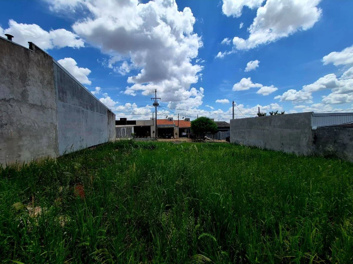 Residencial à Venda, 14 de Novembro - Cascavel
