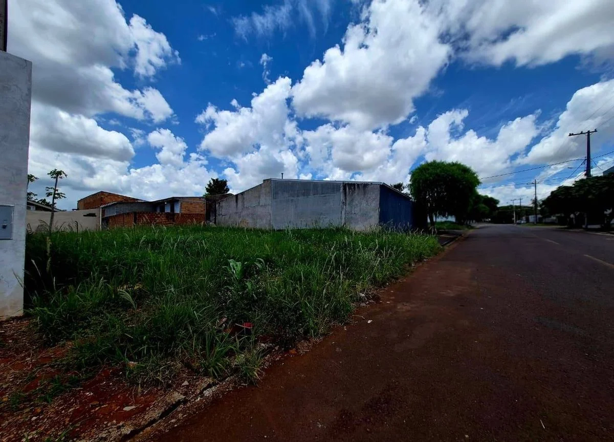 Residencial à Venda, 14 de Novembro - Cascavel