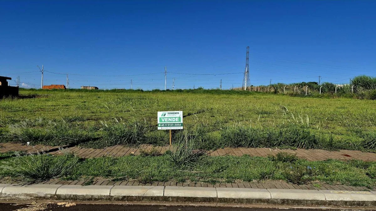 Residencial à Venda, Universitário - Cascavel