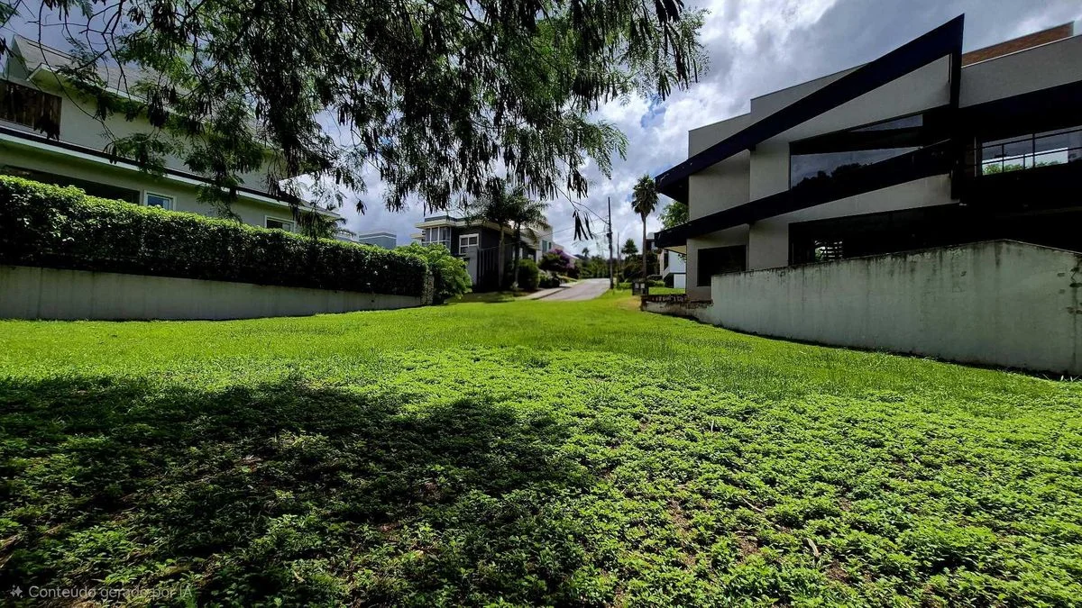 Residencial à Venda, Região do Lago - Cascavel