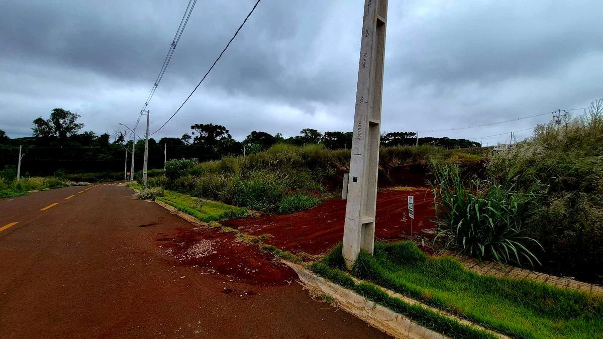 Residencial à Venda, Universitário - Cascavel