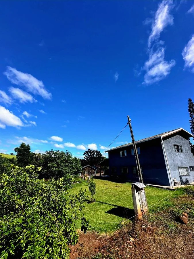 Chácara com 4 Quartos à Venda, Santa Maria - Santa Tereza do Oeste