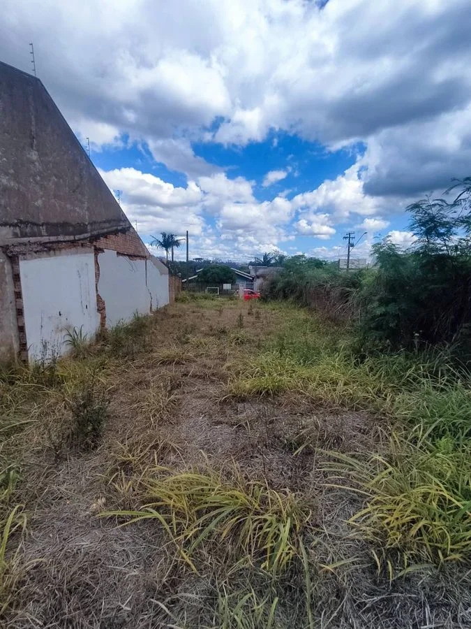 Residencial à Venda, Santa Felicidade - Cascavel