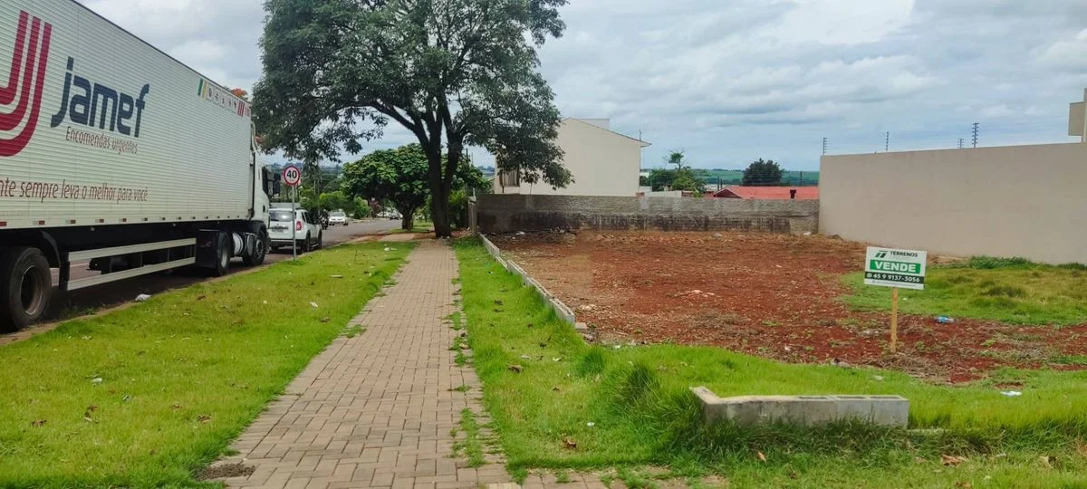 Residencial à Venda, Universitário - Cascavel