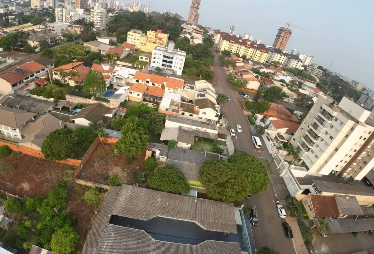 Residencial à Venda, Neva - Cascavel