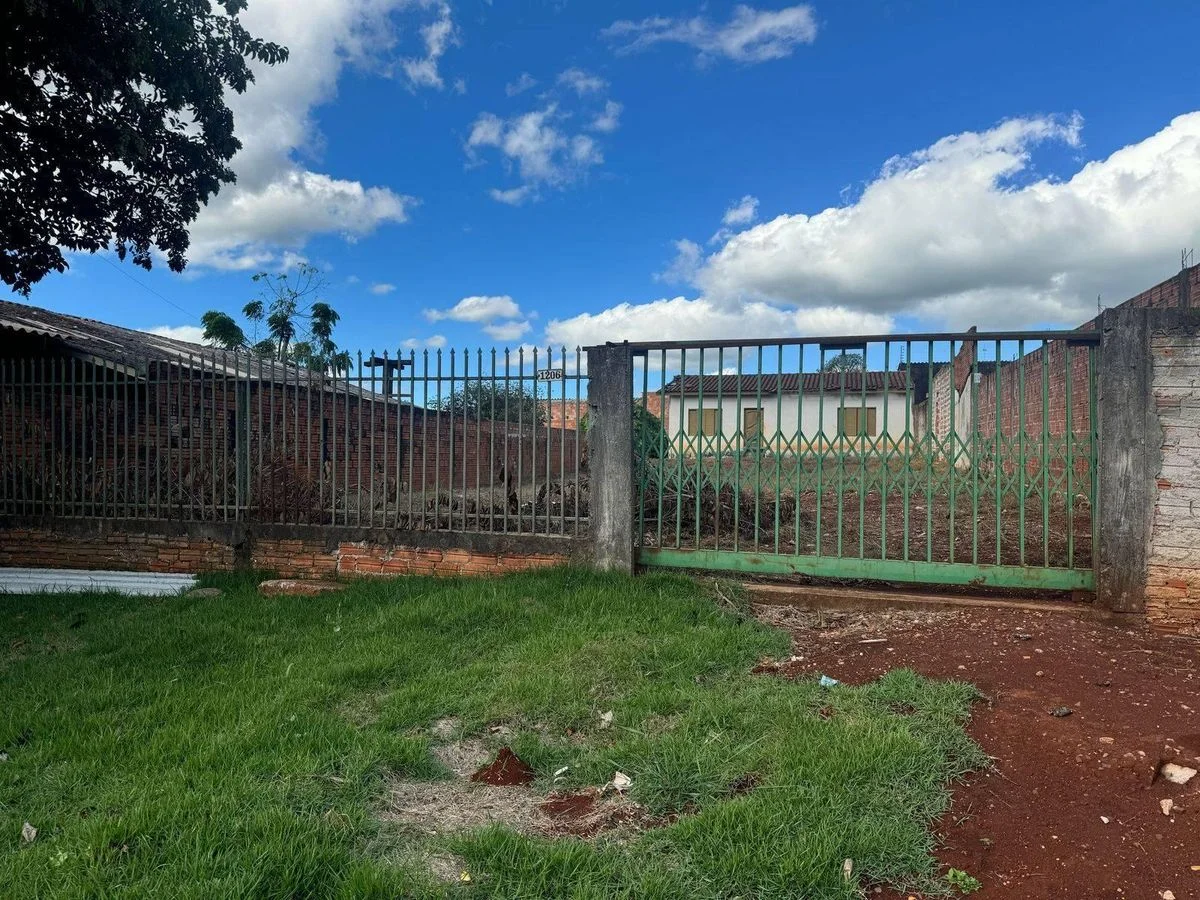 Residencial à Venda, Periolo - Cascavel