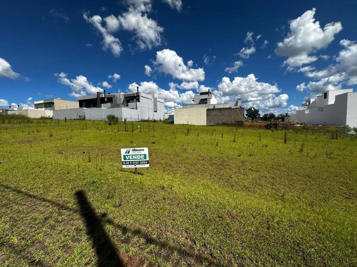 Residencial à Venda, Recanto Tropical - Cascavel