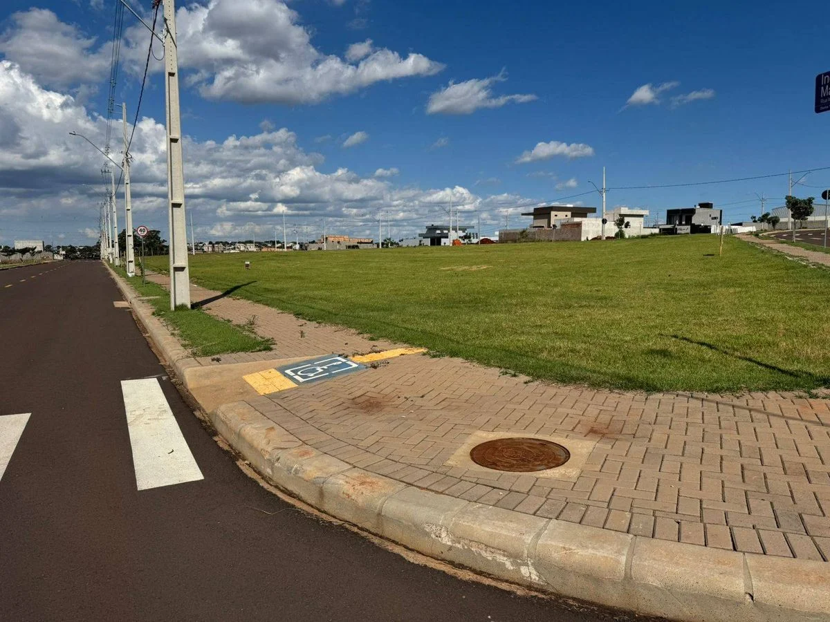 Industrial à Venda, Brazmadeira - Cascavel