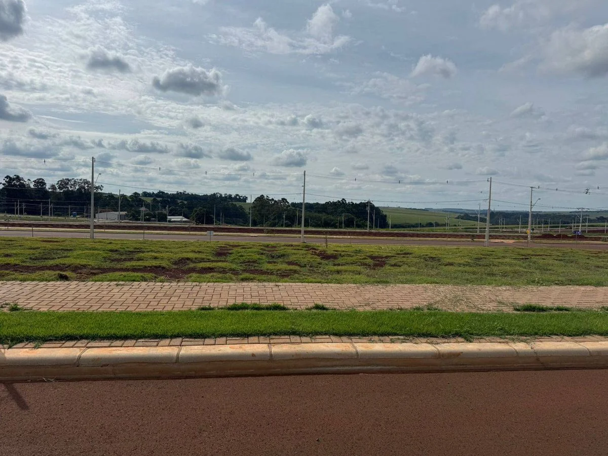 Residencial à Venda, Brazmadeira - Cascavel