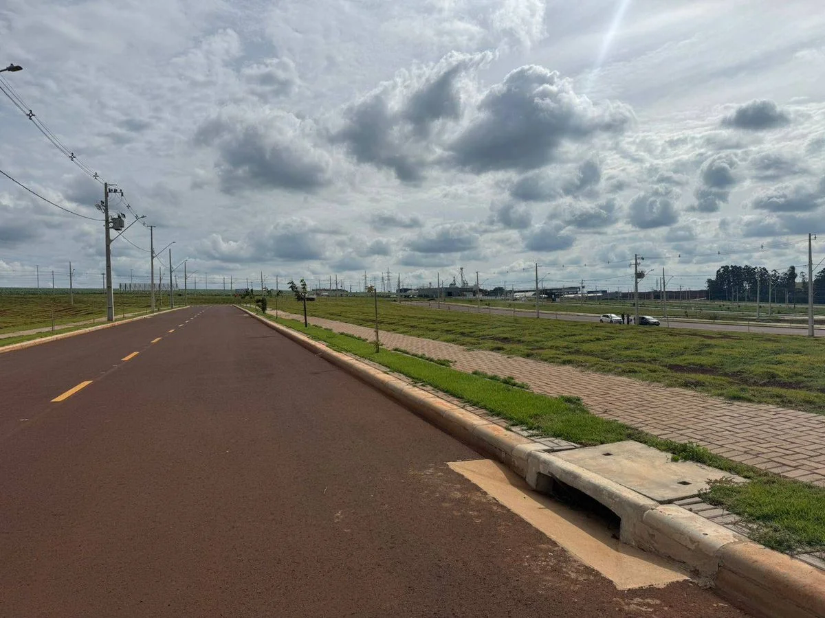 Residencial à Venda, Brazmadeira - Cascavel