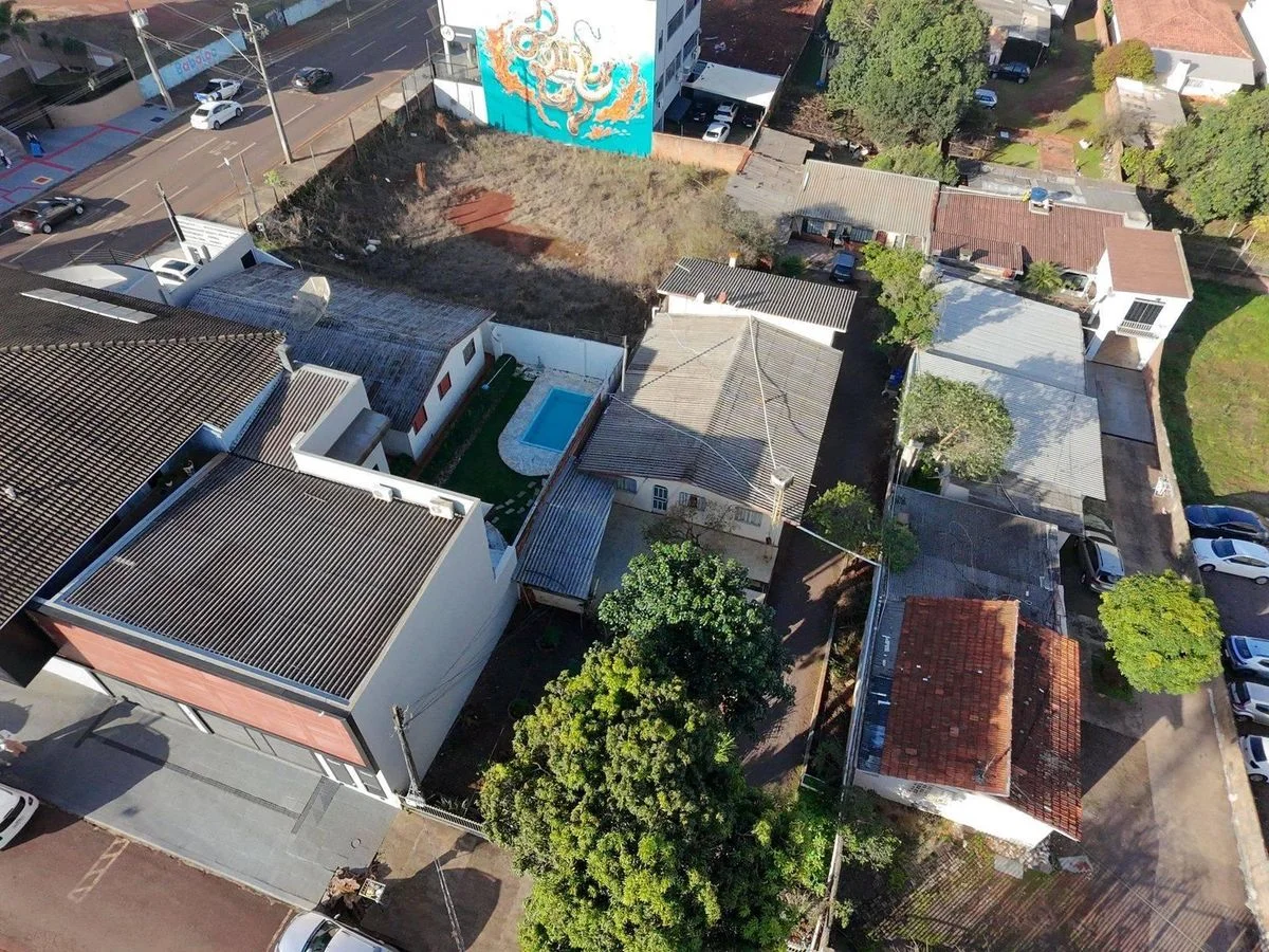 TERRENO COM ALTO POTENCIAL CONSTRUTIVO NO CENTRO