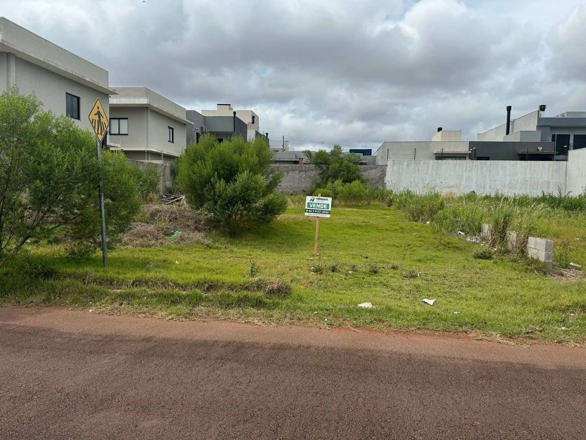 Residencial à Venda, Recanto Tropical - Cascavel