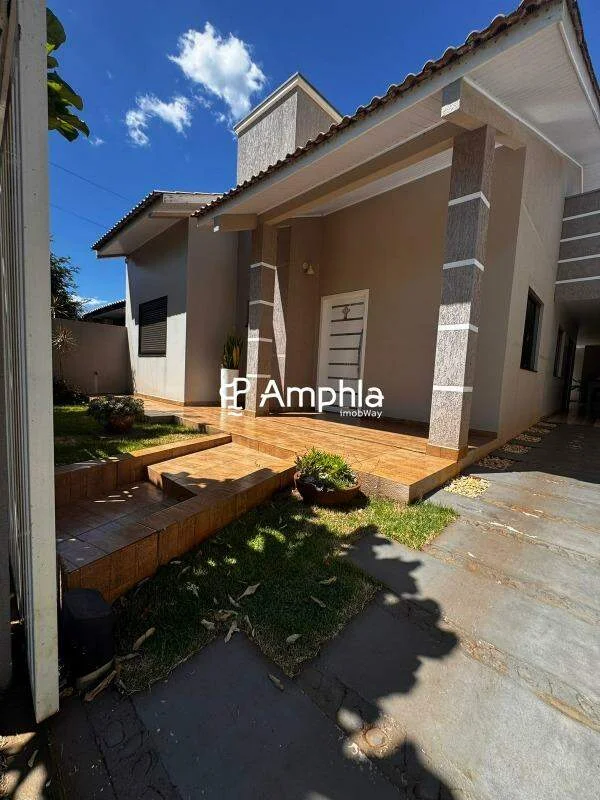 Casa à venda em Céu Azul – PR