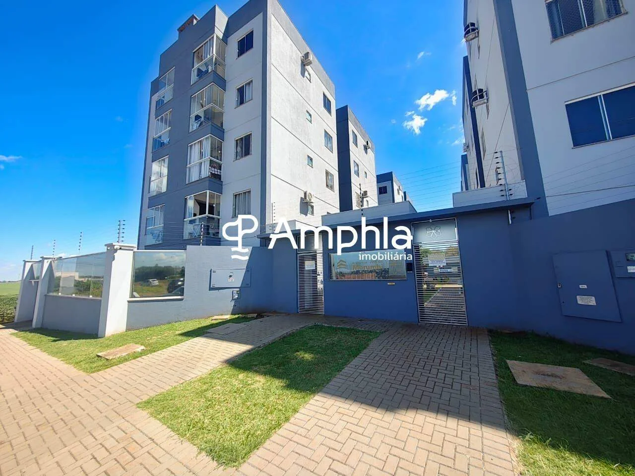 Apartamento semimobiliado com 2 dormitórios à venda, 70m² - Morumbi, Cascavel/PR