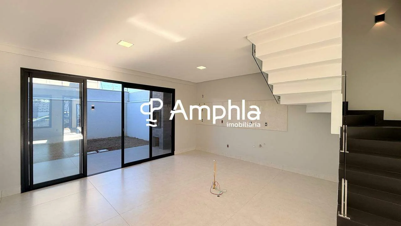 Sobrado com 3 suítes à venda, 150,5m² - Tropical, Cascavel-PR
