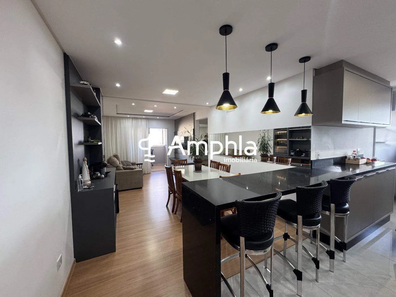 Apartamento mobiliado com 2 dormitórios à venda, 88,73m² - Coqueiral, Cascavel-PR
