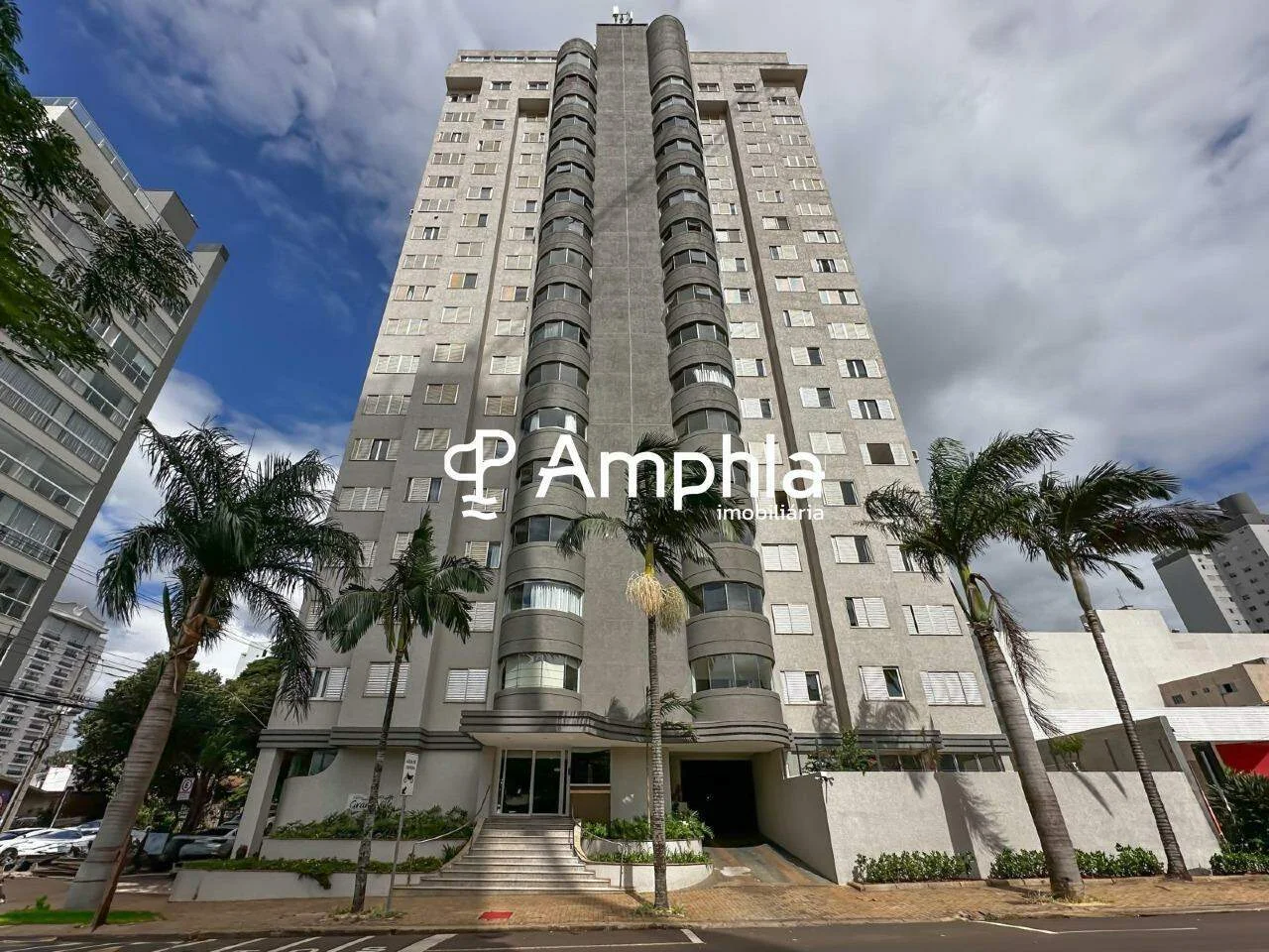 Apartamento Triplex com 3 suítes à venda, 544m²- Grand Ville, Cascavel-PR