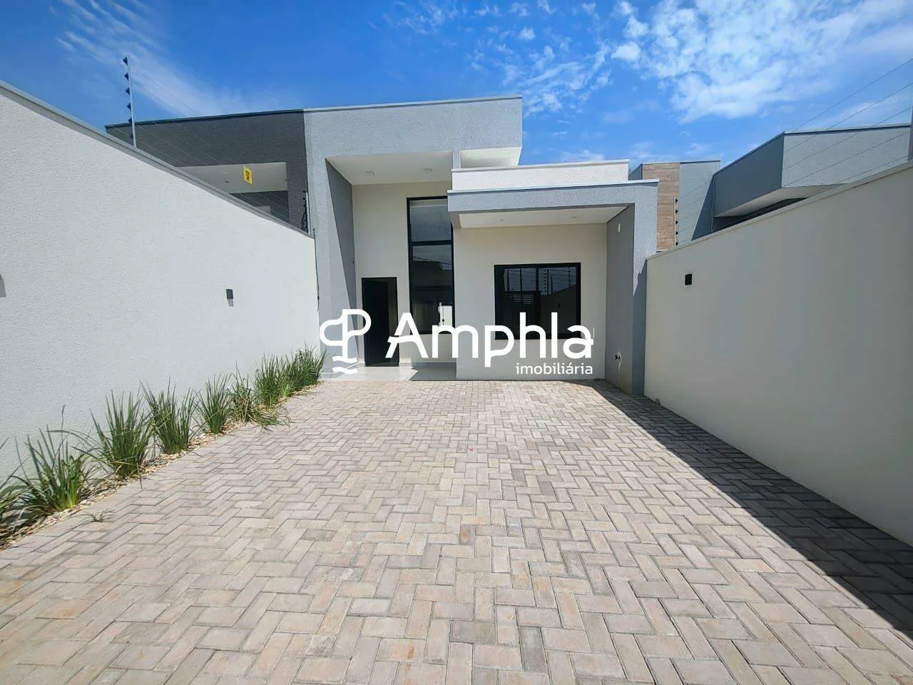 Casa com 3 dormitórios à venda, 75,93m² - Jardim Veredas, Cascavel-PR