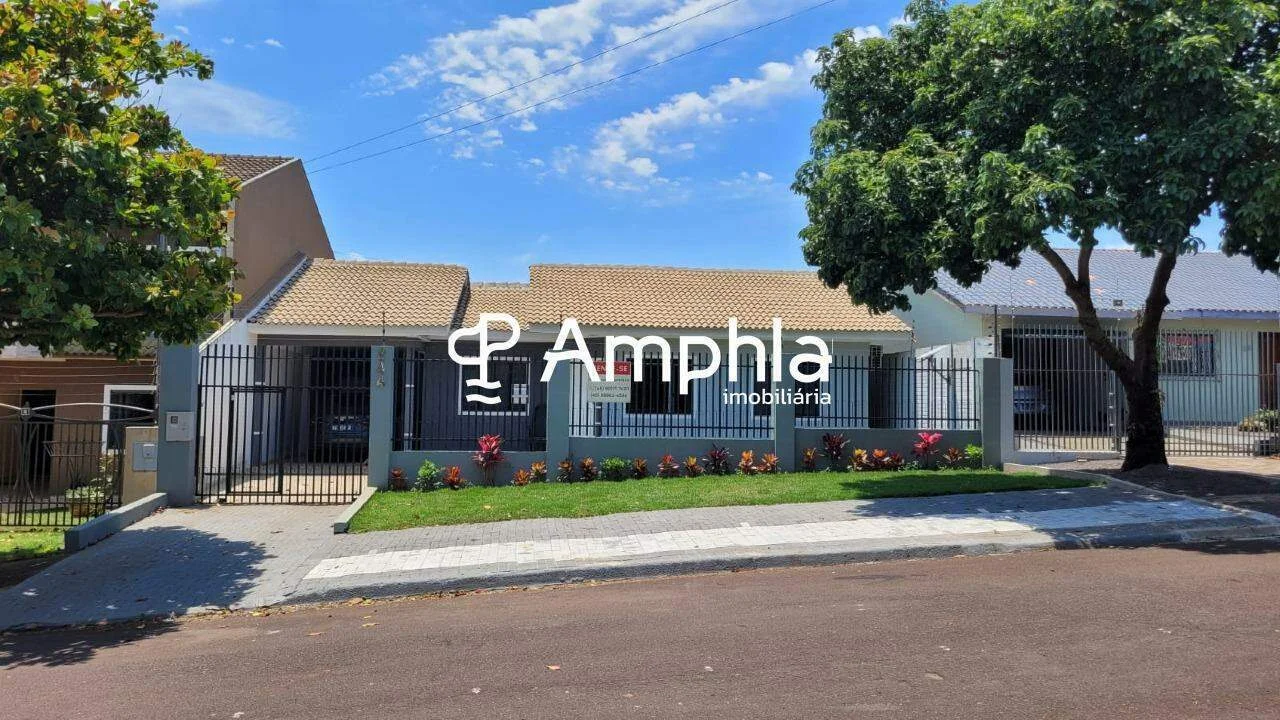 Casa semimobiliado com 3 dormitórios a venda, 114m² - Centro, Cascavel/ PR
