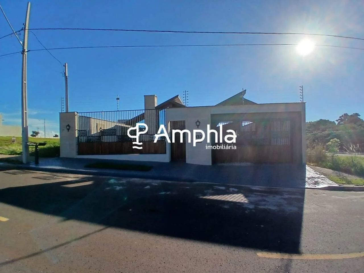Casa semimobiliada com 3 dormitórios à venda, 143m² - Paraiso Tropical, Cascavel-PR