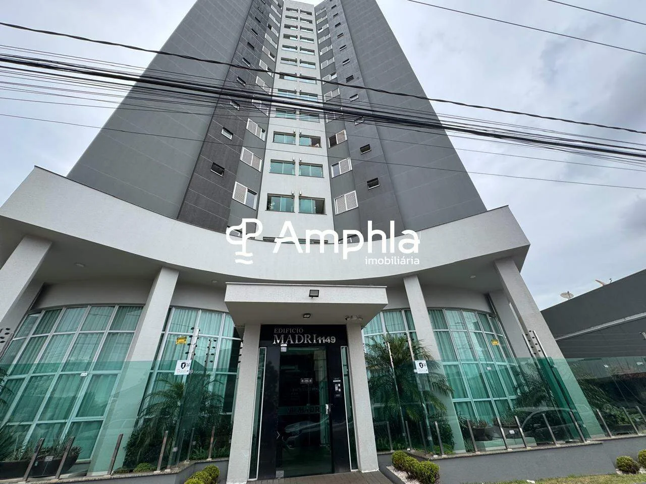 Apartamento mobiliado com 3 dormitórios à venda, 107,90m² - Centro, Cascavel/PR