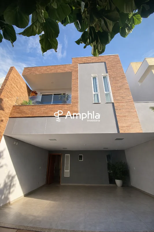 Sobrado à venda no Jardim Pancera – Toledo/PR