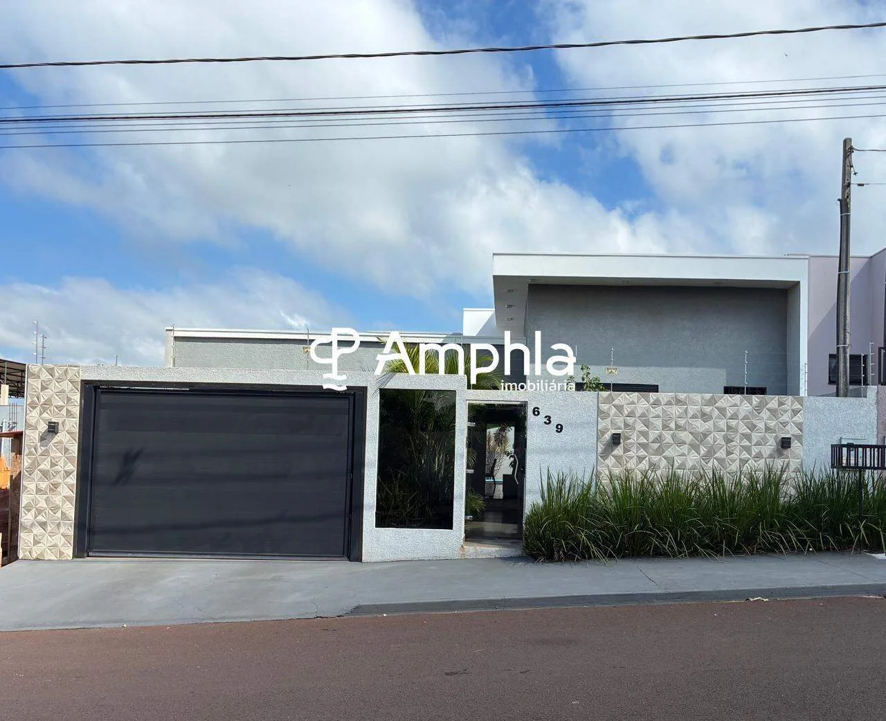 Casa semimobiliada com 3 dormitórios à venda, 154 m² - Vila Becker - Toledo PR