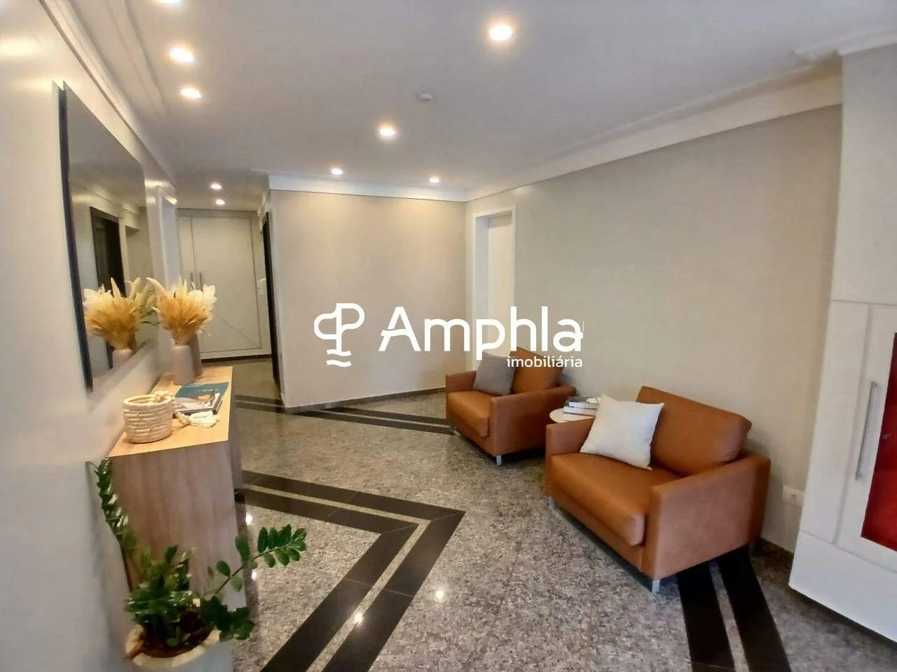 Apartamento semimobiliado com 3 dormitórios à venda, 89m² - Centro, Cascavel/PR