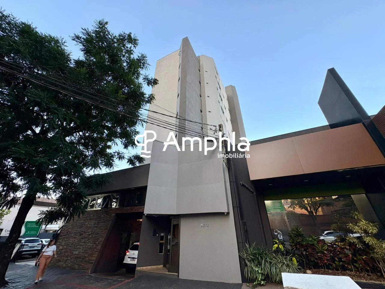Apartamento semimobiliado com 2 dormitórios à venda, 56,53m² - Centro, Cascavel - PR