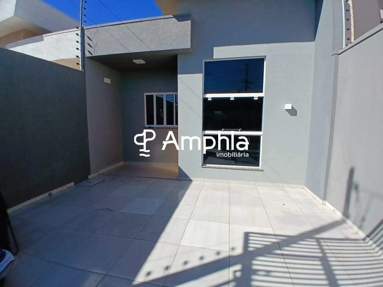 Casa semimobiliada com 3 dormitórios à venda, 75m² - Florais do Paraná, Cascavel-PR
