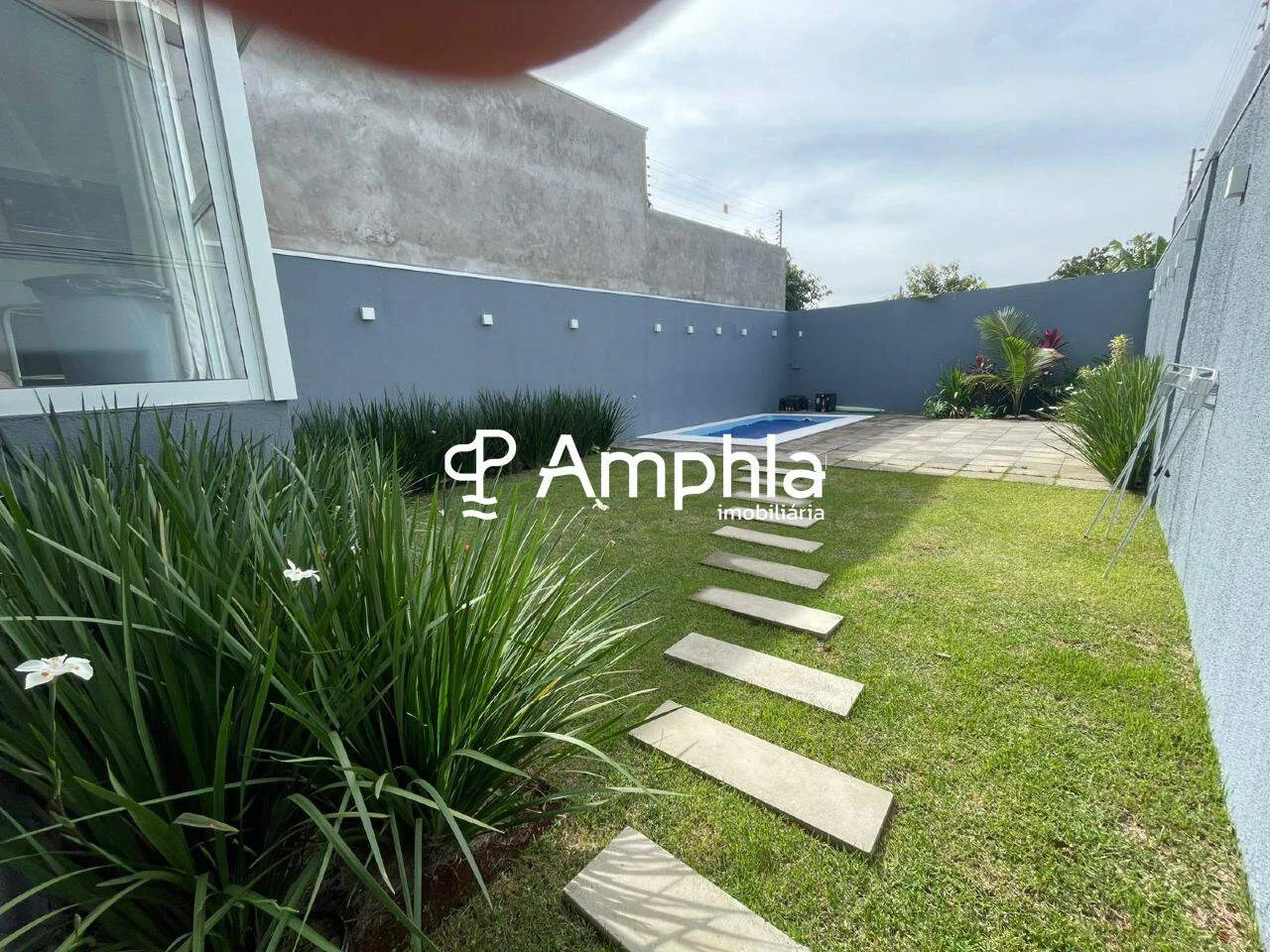 Sobrado semimobiliado com 3 dormitórios à venda, 183,97m² - Jardim Maria Luiza, Cascavel/PR