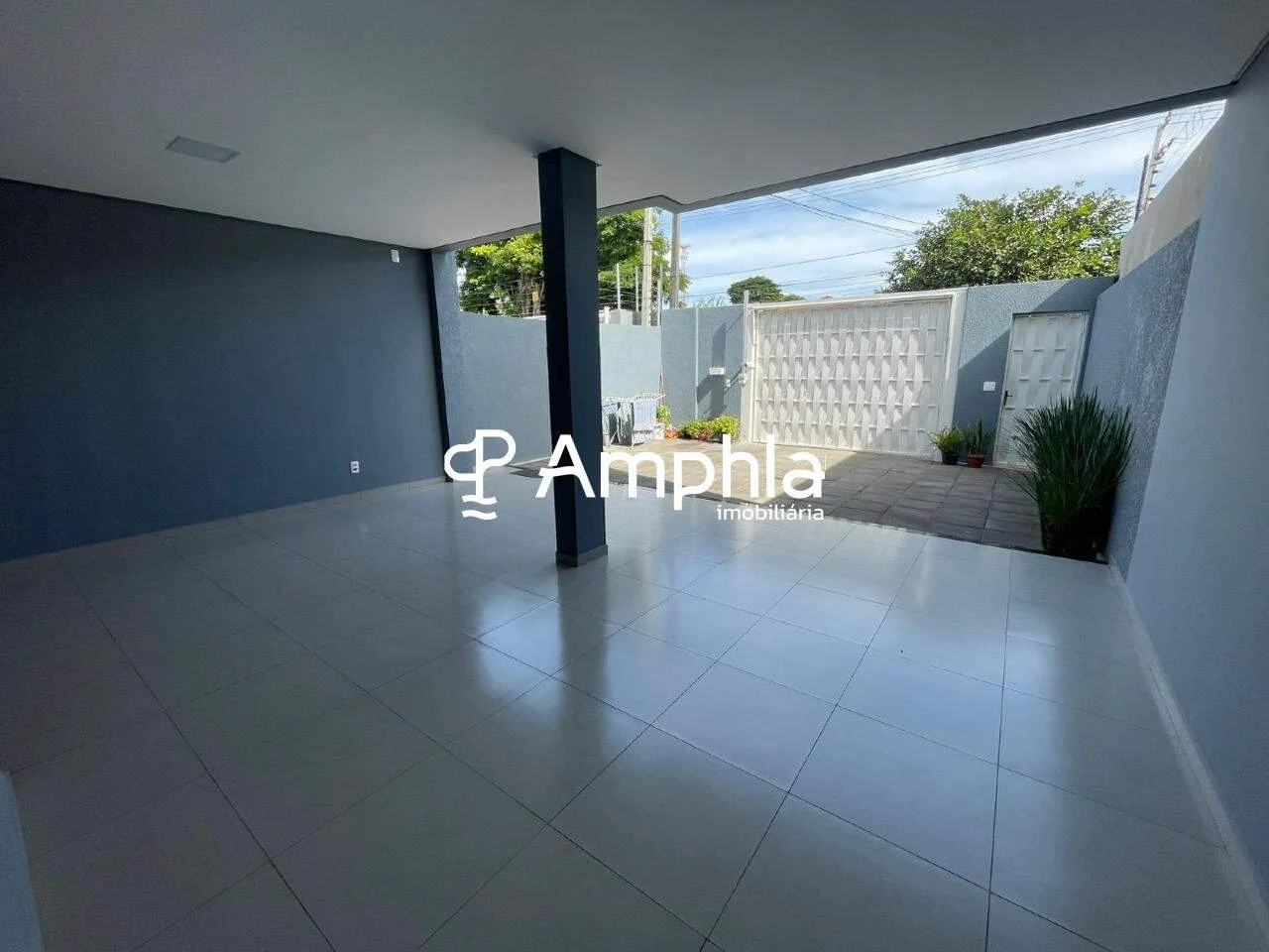 Sobrado semimobiliado com 3 dormitórios à venda, 183,97m² - Jardim Maria Luiza, Cascavel/PR