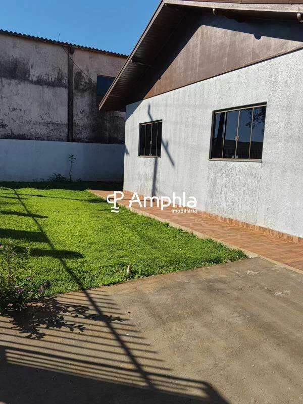 Casa à venda no bairro Jardim Concórdia em Toledo