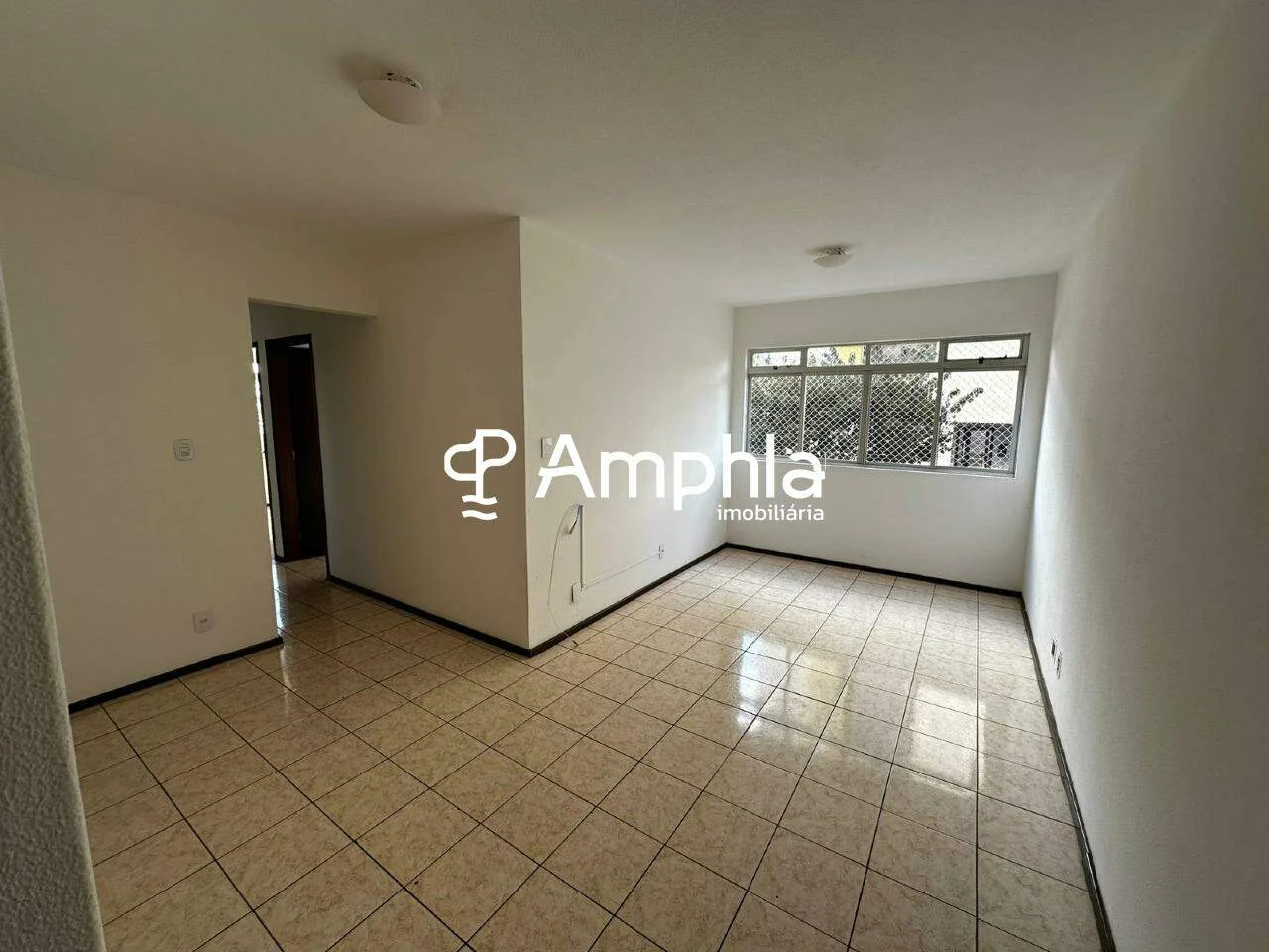 Apartamento com 3 dormitórios à venda, 73,71m² - Centro, Cascavel/PR