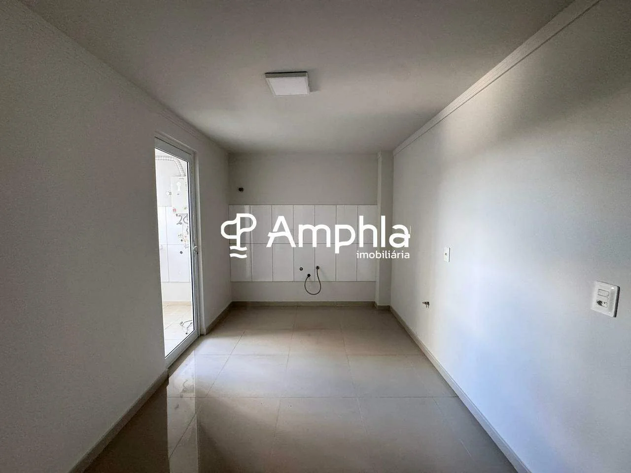 Apartamento com 2 dormitórios à venda, 62,60m² - Região do Lago, Cascavel/Pr