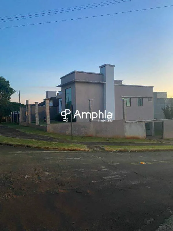 Sobrado à venda no bairro Alvorada em Marechal Cândido Rondon