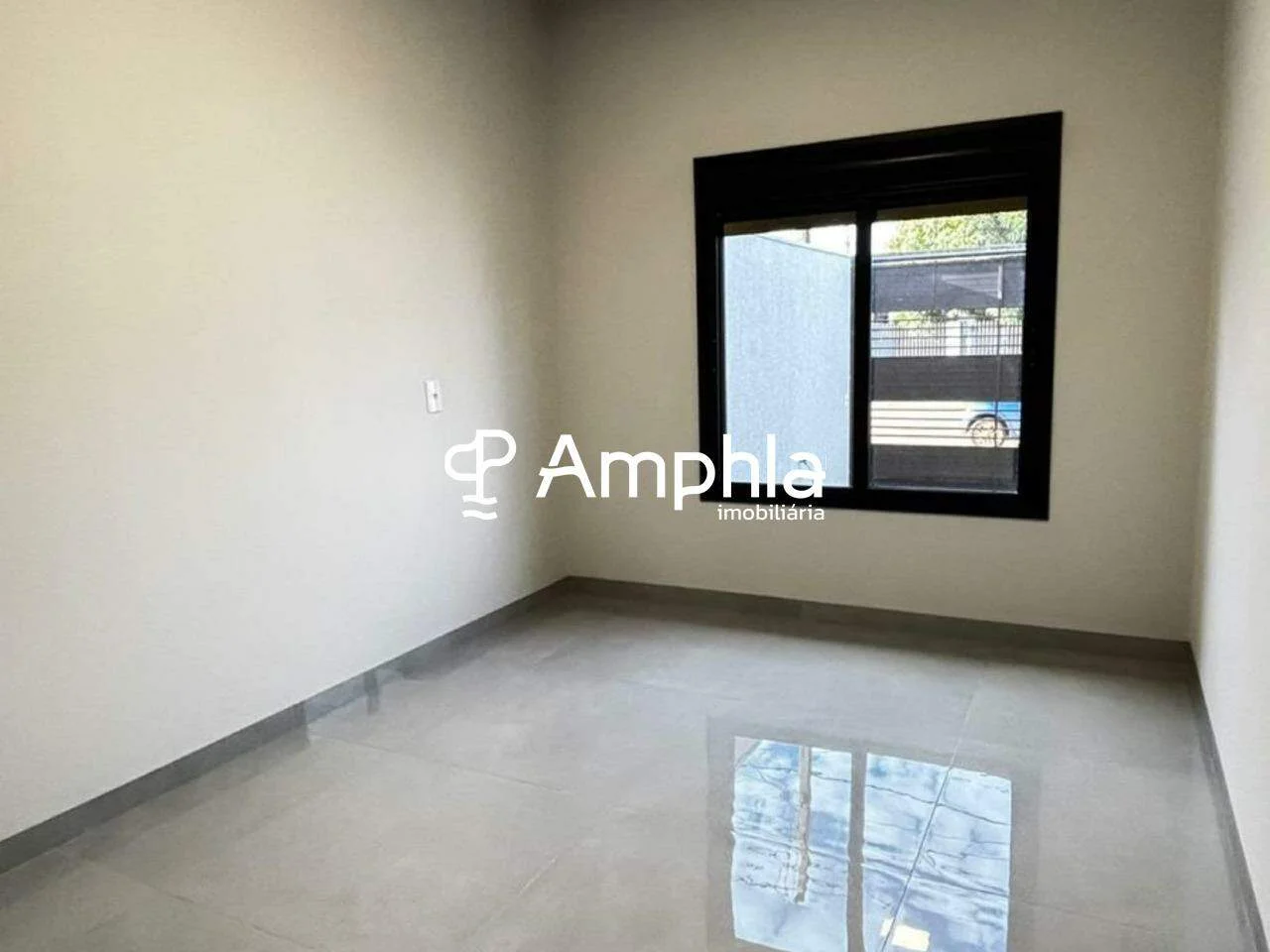 Casa semimobiliada com 3 dormitórios à venda, 100m² - Universitário, Cascavel-PR