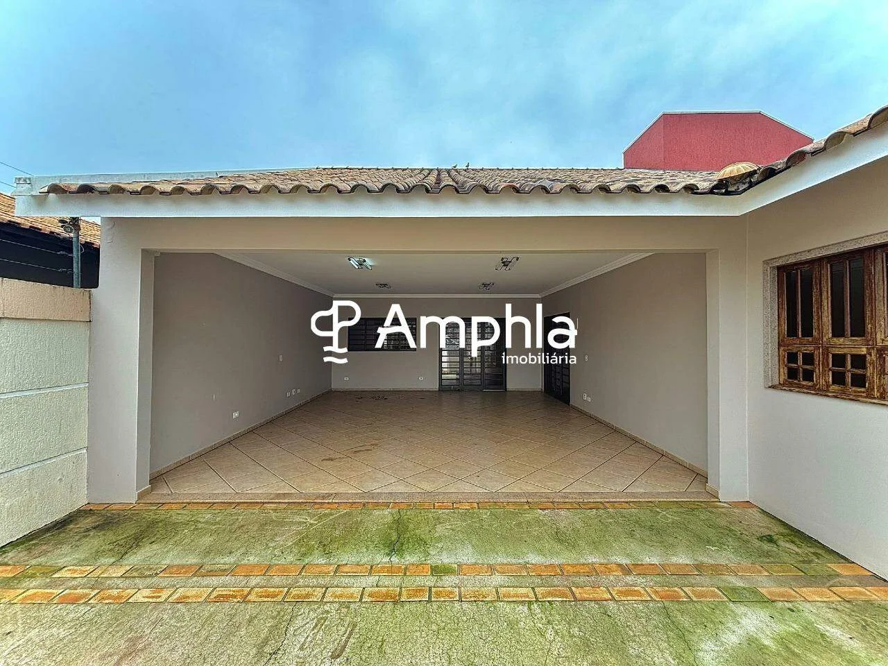 Casa com 2 quartos e 2 suítes à venda, 285m² - Recanto Tropical, Cascavel-PR