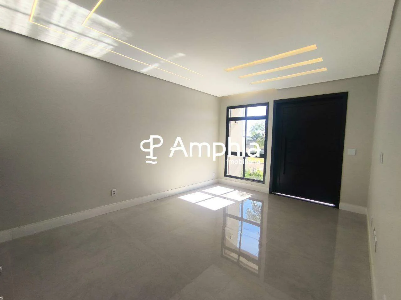 Sobrado com 3 suítes à venda, 236m² - Vila Firenze, Cascavel-PR