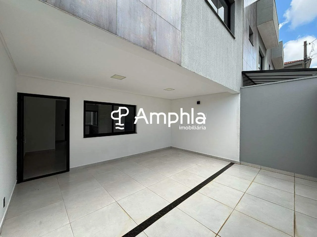 Sobrado com 2 quartos e 1 suíte à venda, 132m² - Coqueiral, Cascavel/PR