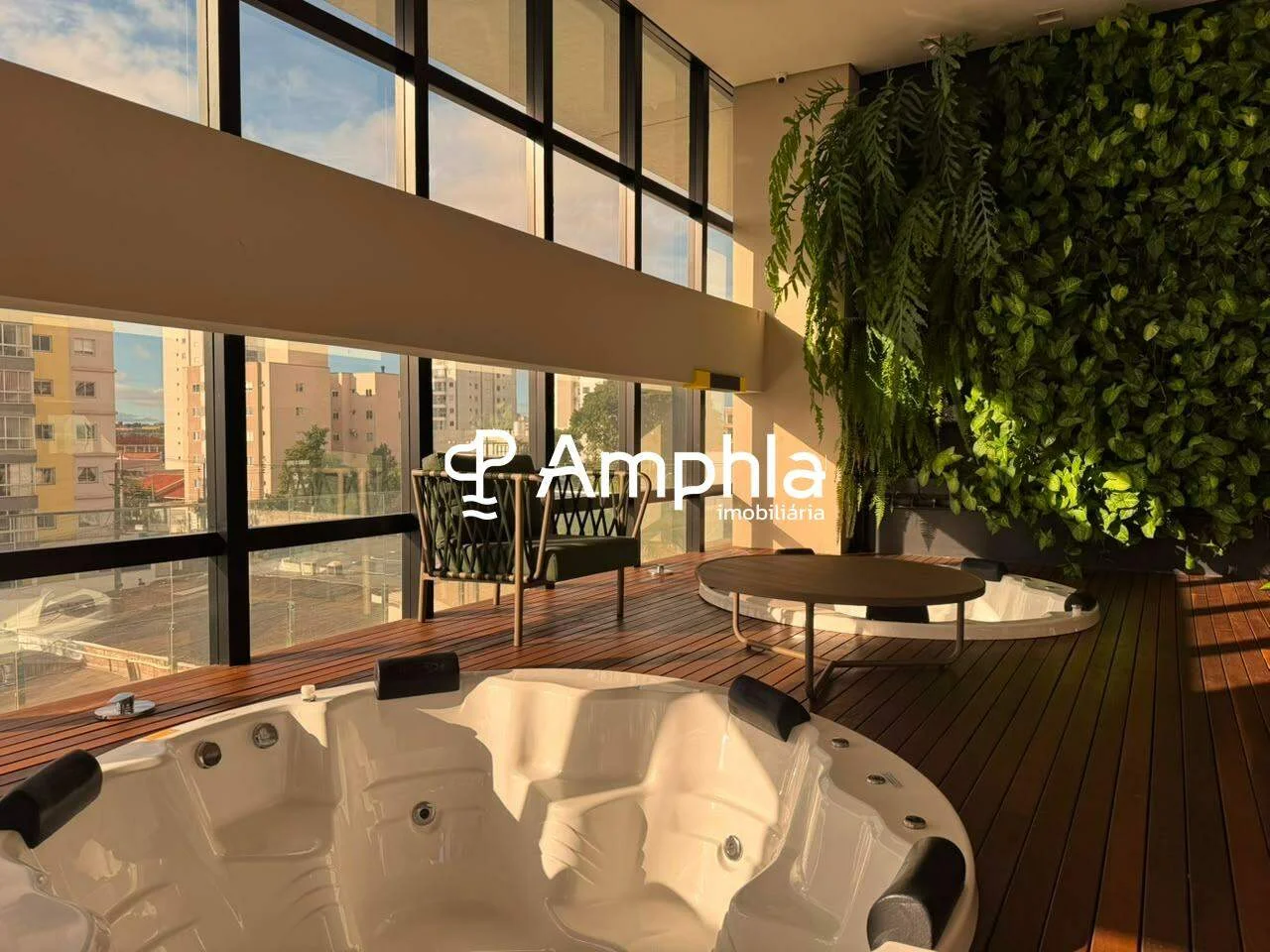 Apartamento Duplex Semimobiliado com 3 suítes à venda, 127m² - Centro, Cascavel-PR
