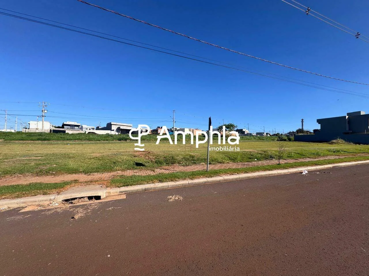 Terreno à venda, 304.86m² - Brazmadeira, Cascavel/Pr