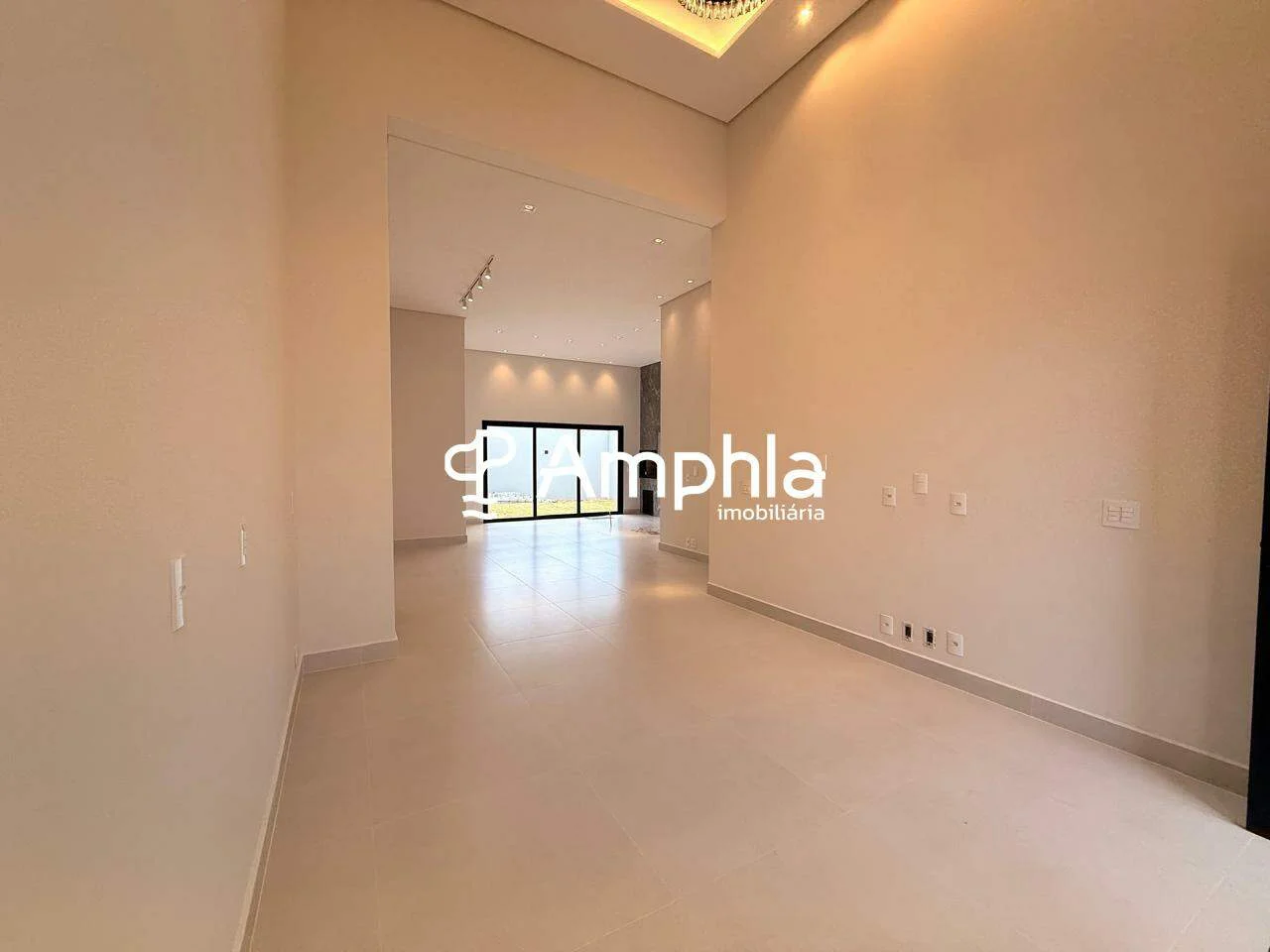 Casa com 3 suítes à venda, 180m² - Recanto Tropical, Cascavel-PR